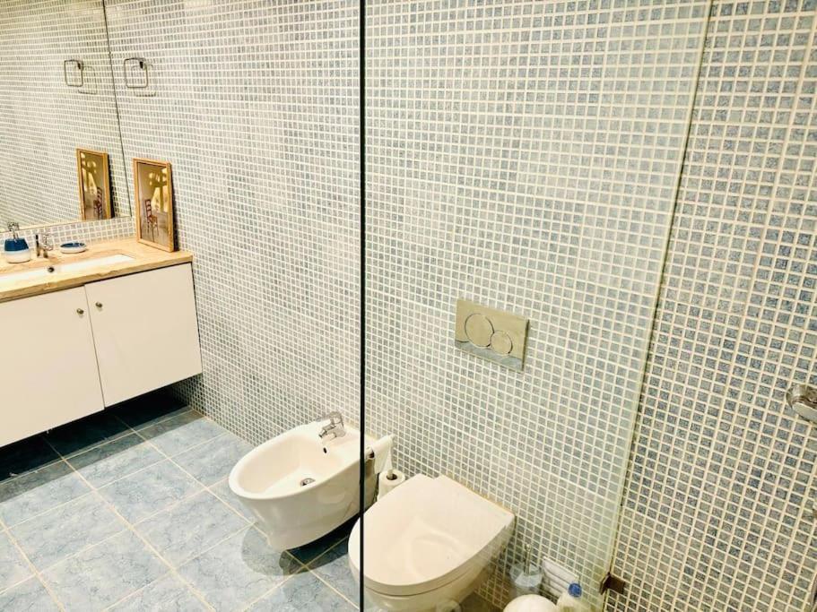 Apartment Renovated With Small Garden In Ajuda Lisbon
